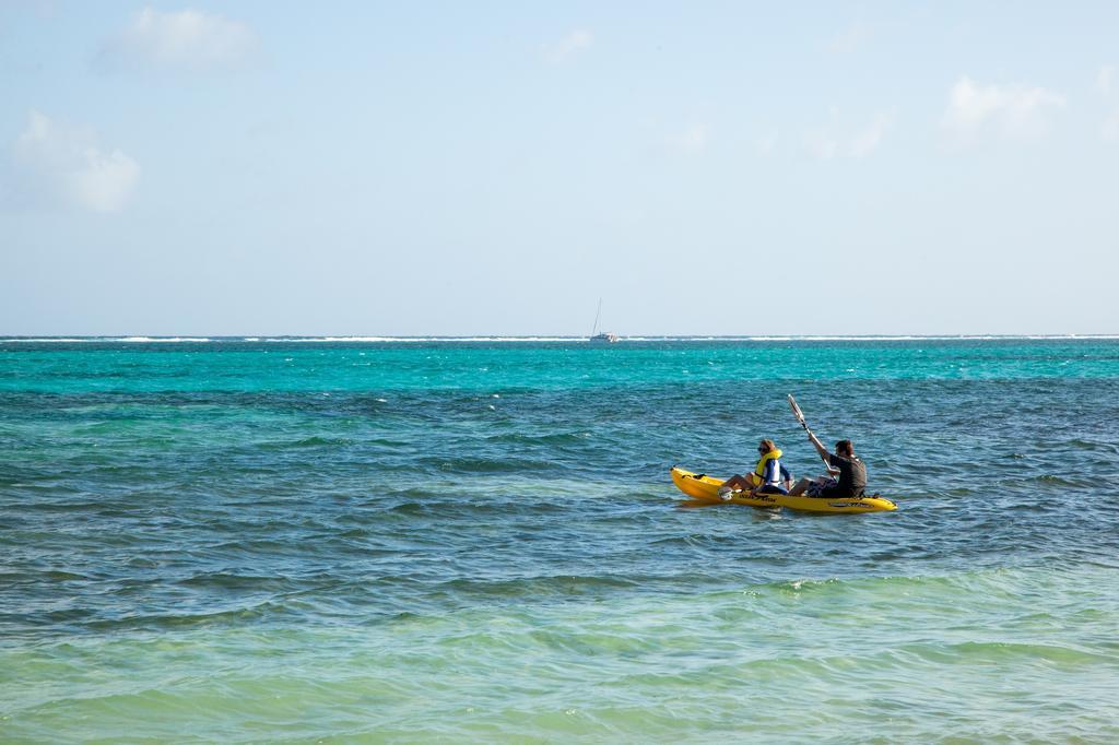 Hotel Grand Caribe Belize à San Pedro  Extérieur photo
