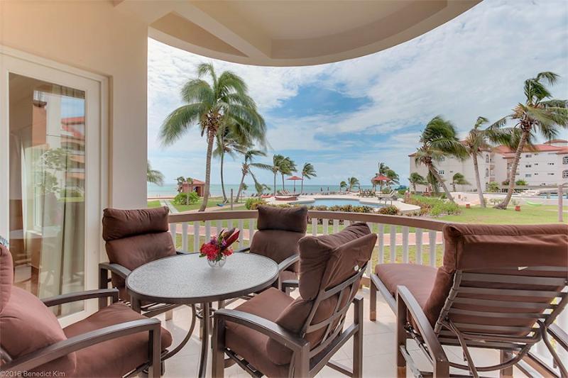 Hotel Grand Caribe Belize à San Pedro  Extérieur photo